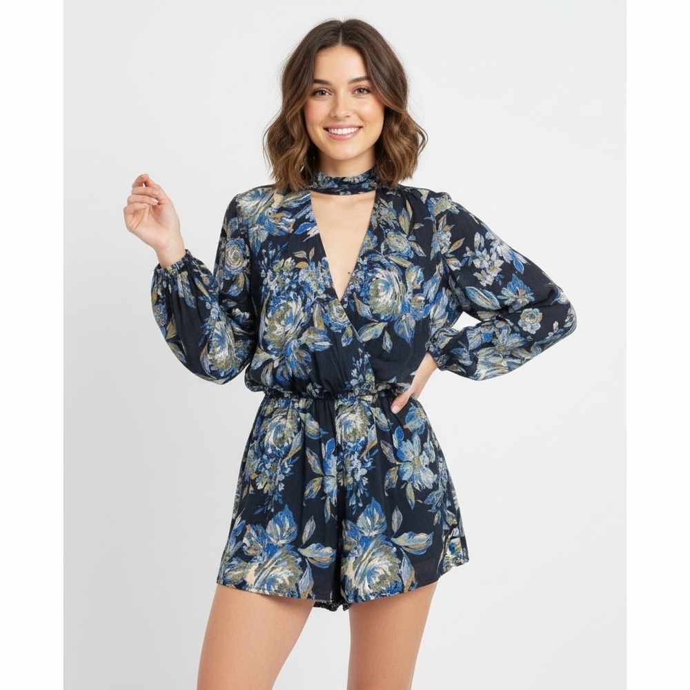 Nectar Clothing NWT Blue Moody Floral Long Sleeve Keyhole Neckline Tassel Romper